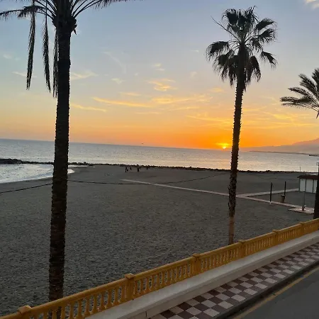 Appartement Primera Linea De Playa En Torrenueva (Andalusia)
